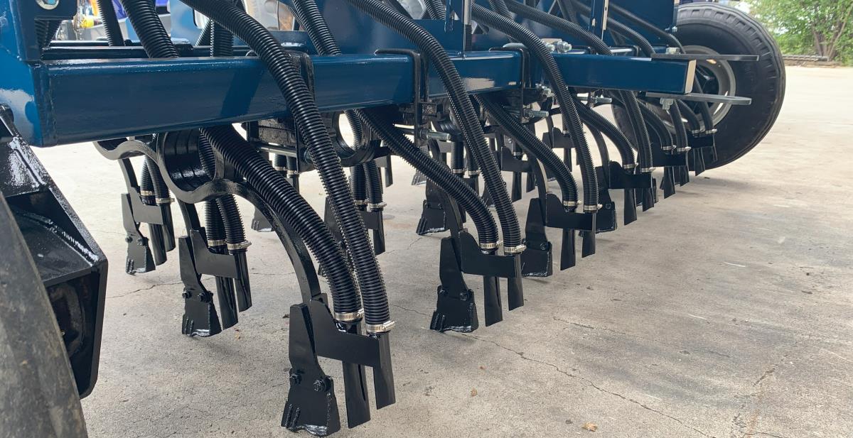 325 Coil Tyne undercarriage on refurbished seed drill