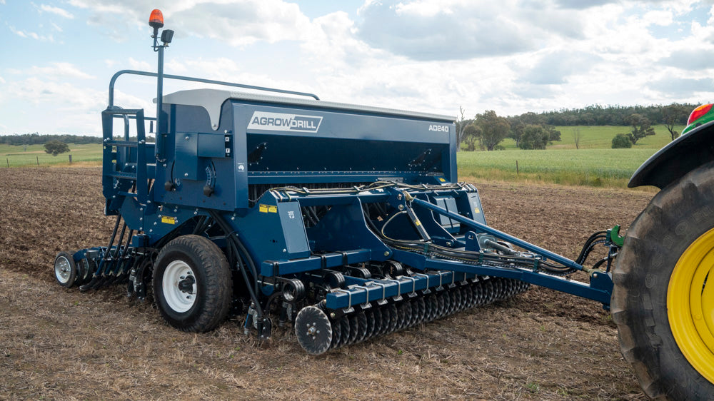 AD240 Agrowdrill mixed farm seeger