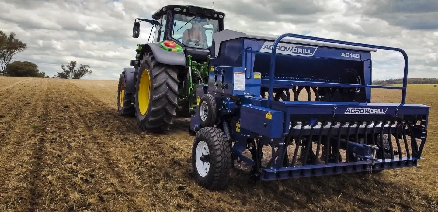 AD140 Seed Drill 