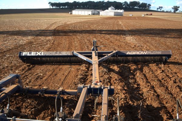 Agrowplow Flexi-Roller smashing soil clods behind AP71 deep ripper
